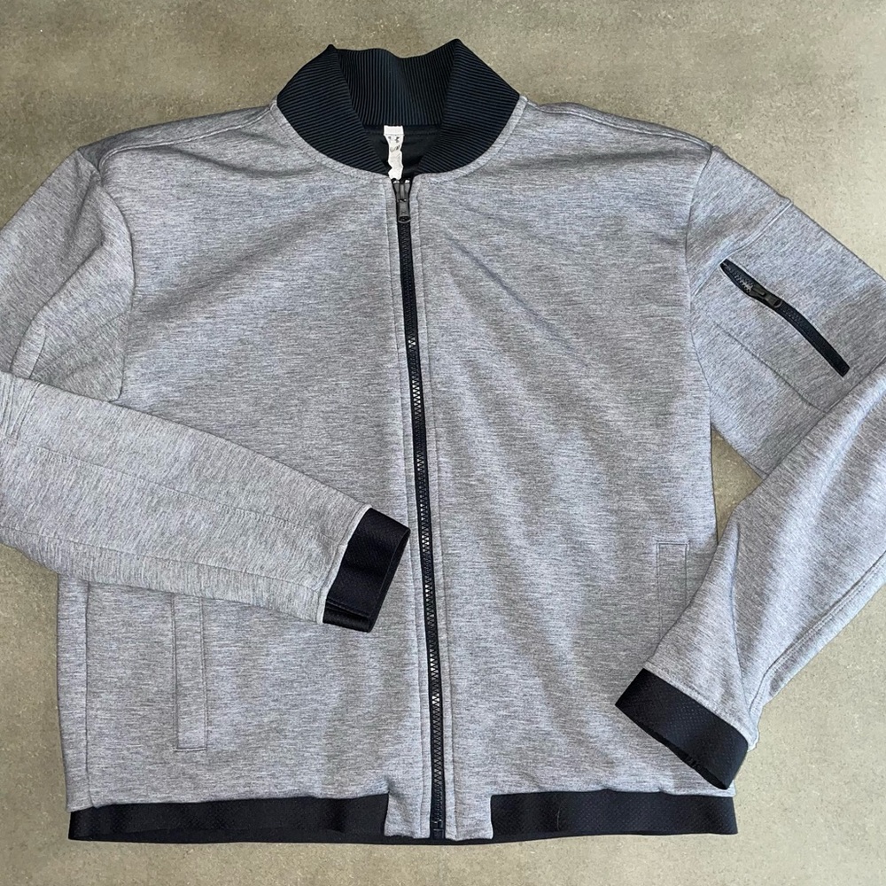 Under Armour Gray Bomber Jacket Size Medium
